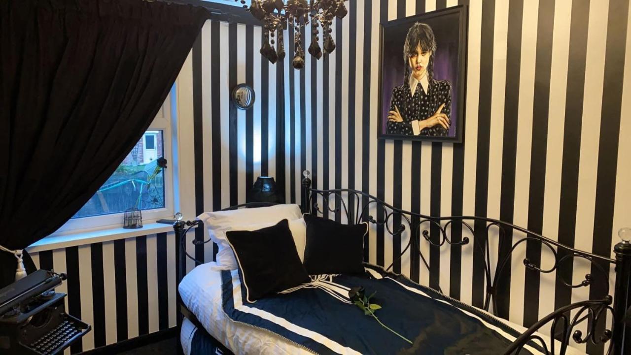 Wednesday'S Family Rooms 요크 외부 사진